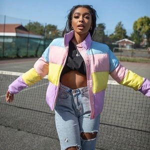 *FLASH SALE* ‼️‼️‼️ Color-block puffer coat